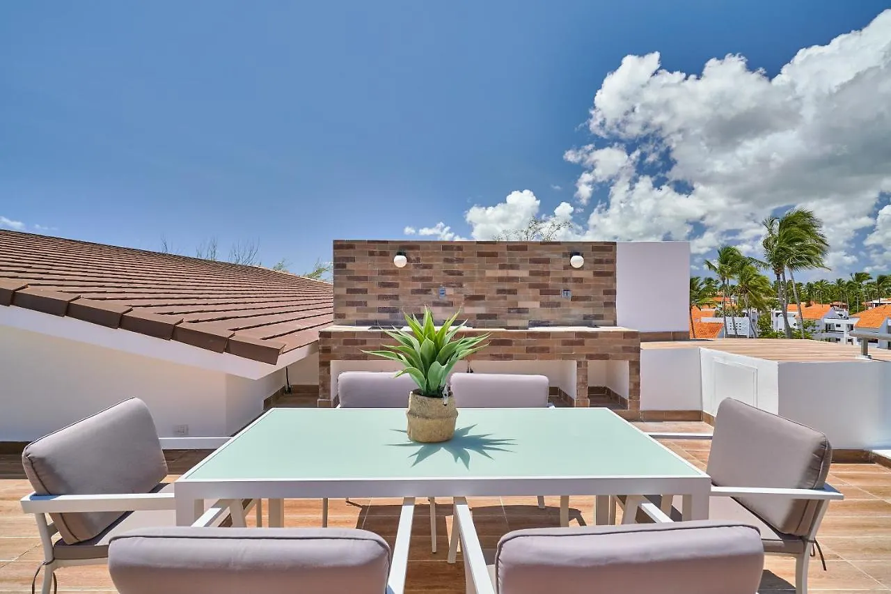 Costa Atlantica Punta Cana - Beach Vacation Condos Appart hôtel