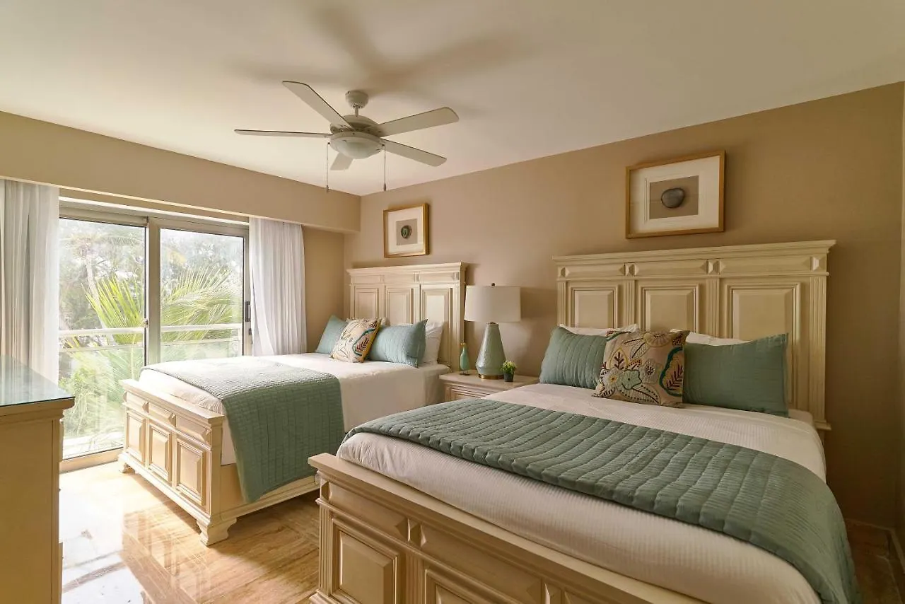 Costa Atlantica Punta Cana - Beach Vacation Condos 0*,