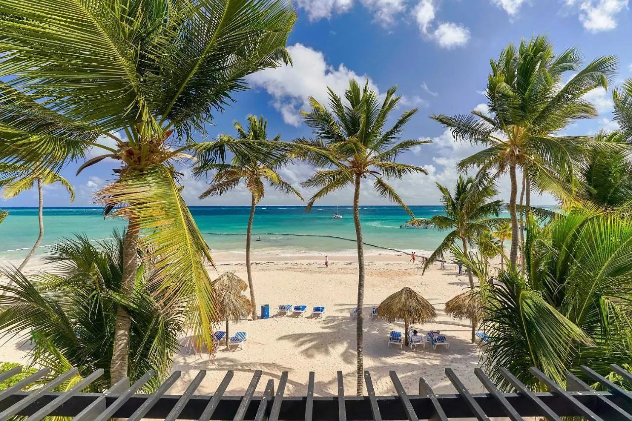 Costa Atlantica Punta Cana - Beach Vacation Condos 公寓式酒店