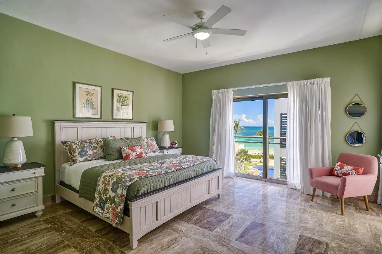 Costa Atlantica Punta Cana - Beach Vacation Condos 0*,