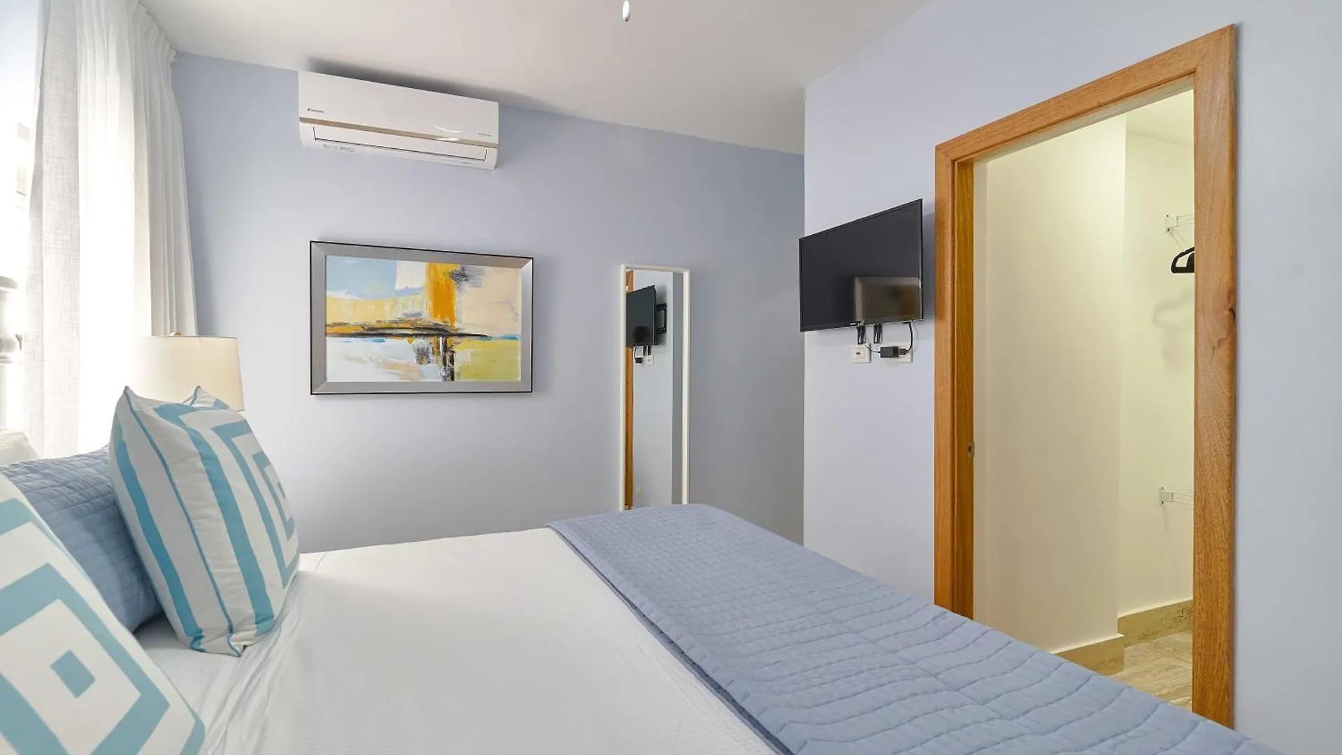 Costa Atlantica Punta Cana - Beach Vacation Condos Dominican Republic