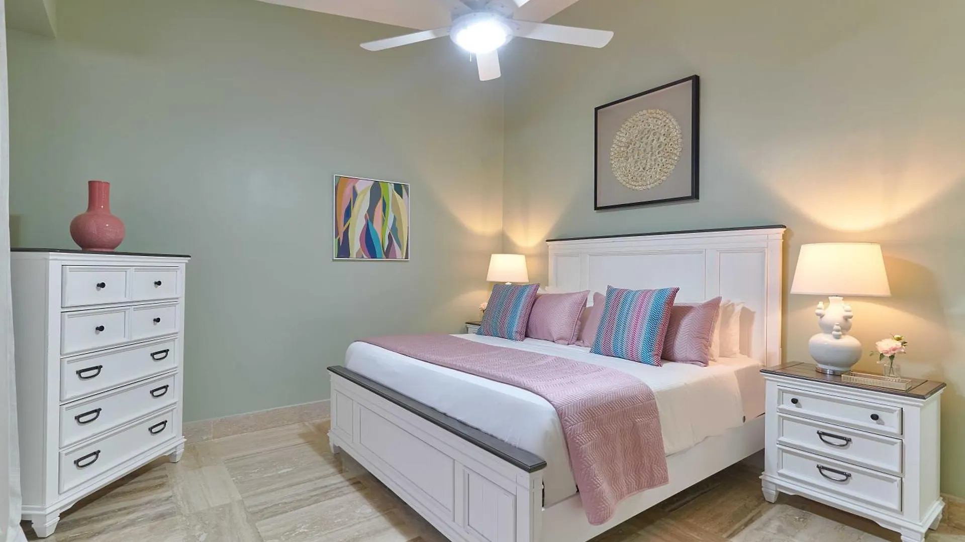 Costa Atlantica Punta Cana - Beach Vacation Condos Aparthotel